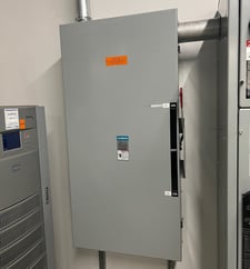 400 Amp. Siemens, Heavy Duty Double Throw Safety Switch, 600 VAC, 250 VDC