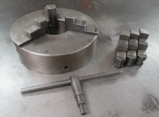 12" 3-Jaw universal flat back lathe chuck with ID & outside dimension jaws & wrench