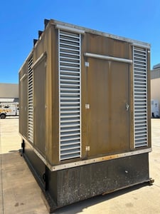 500 KW Detroit Diesel Detroit #500SD4, 1800 RPM, 60 HZ 480 Volts, 1390 hours, 2004