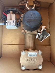 RecordAll Badger Turbo Series #2-LL-NS-NFS-61-G-MTR, potable water meter, 2", integral strainer, TS-223(2