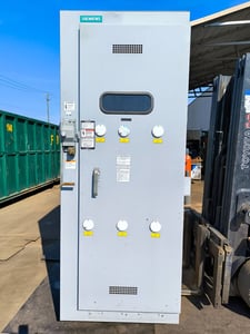 600 Amp. Siemens, QR, Interrupter Load Switch, 15 kV, 3 Pole A1550X150E-1D 150A Fuses