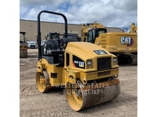 Caterpillar CB24B, Twin Drum Roller, 833 hours, S/N: 2X401155, 2018
