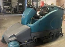 Tennant #T16, floor sweeper/scrubber, 36 V. electric, 42" scrubbing path, 2021