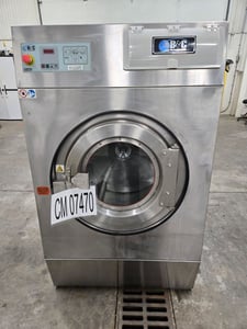 80 Lb. B & C Technologies #HE-80-A2-24ANN-ABA, Washer Extractor, Open Pocket, 208 V, 2012