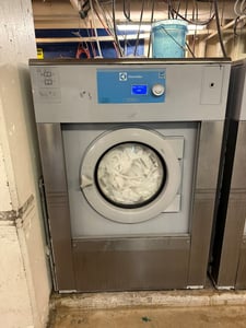 45 Lb. Electrolux #W5180H, Washer, Open Pocket, 2.3 kW, 208-240 V, 2016