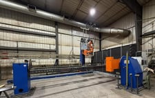 Cloos Track & Column Welding Cell, QIROX, welding robot QRC 350E