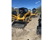 Cat 242D3, Skid Steer Loader, 125 hours, S/N: T8A00306, 2023