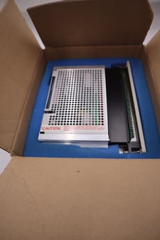 NEW SCHNEIDER ELECTRIC AS-B875-001 8-Channel Analog Input Module STOCK G225