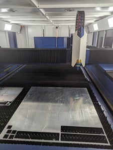 HSG #G4020V 6G, 30000 watt Raycus fiber laser with store4020 6 shelf automation, new