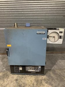 Blue M #CC-05-S-M-F-HP, batch oven, 7.2 KW heater capacity, 20 amps, 240/3/60