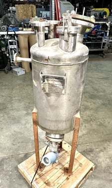 20 gallon Stainless Steel Vertical Mixing Vessel Tank, 18" diameter x 25.5" L Tank, 1.5" diameter & 2"