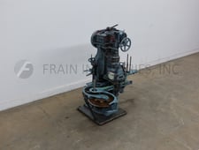 Canco #08VAC, heavy duty, single head, vacuum can seamer, 10-30 containers per minute, disc to star wheel