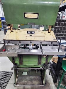 12 Ton, DiAcro #16-36, hydra-mechanical press brake, 3' overall, 25" between housing, 1-1/2" stroke, 6-1/2"