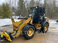 Cat 908H2, Wheel Loader, 1484 hours, S/N: JRD02788C, 2015