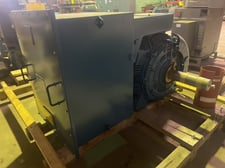 900 HP 1800 RPM WEG, Frame 5810/11, TEFC BB, 2300/4000 Volts, New Surplus
