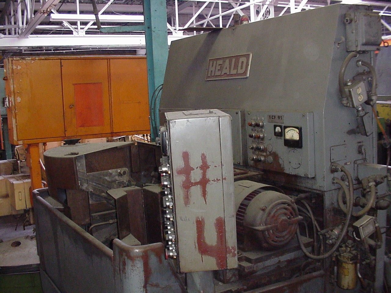 Heald #1CF-91, internal grinder, 4.5" outside dimension x 2" L work Size, 5.75" table travel, 7.5 HP, 3600