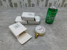 4 NEW 2.5" Victor Welding Red Arc Pressure Gauge, 1424-0034, 200 kPA, 30 PSI