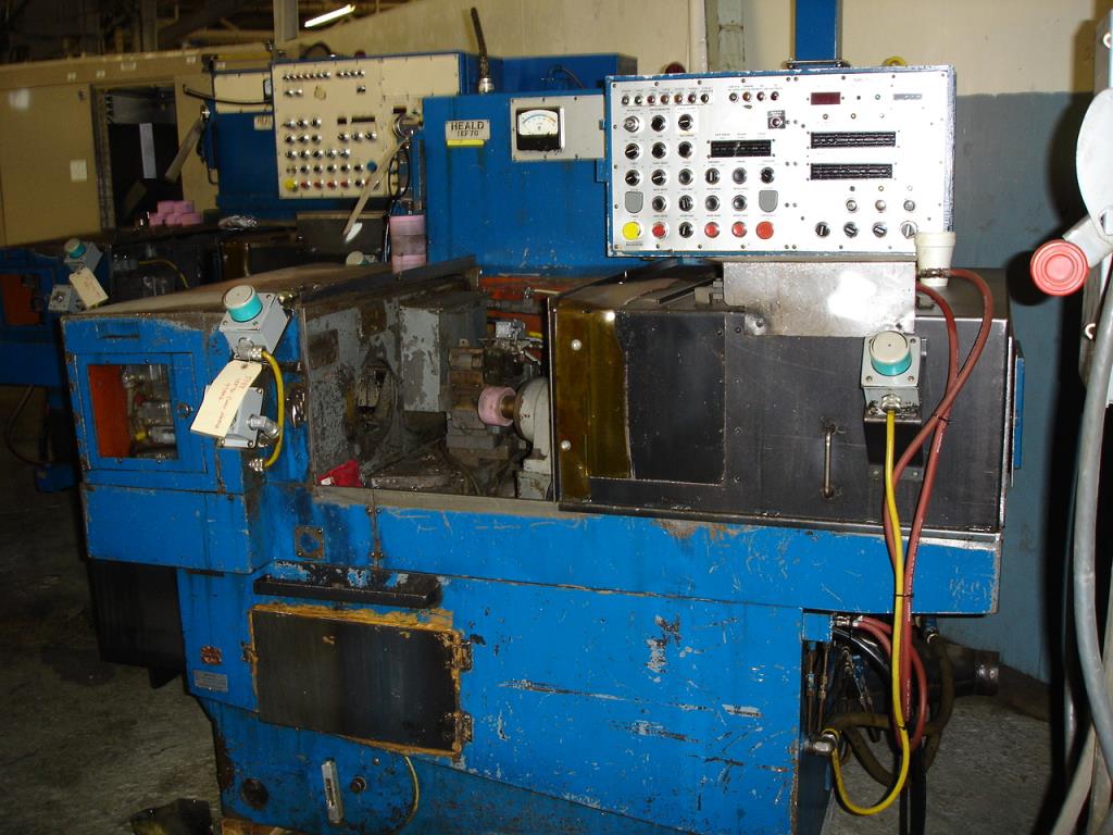Heald #1EF-70, internal bore grinder, 4.5" O.D. x 3" L work capacity, 7" table travel
