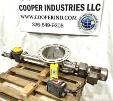 Azo #DFS100x600NE300-NA-A22, 4" screw feeder hopper, Stainless, 1 HP Nord motor/gear drive