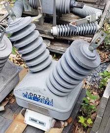 27 KV 27600 V PRIMARY, 115 V SECONDARY, GE TYPE JVT-200 POTENTIAL TRANSFORMER