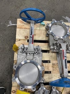 8" Dezurik #KGC-E size 8, manual Stainless steel slide gate valve, unused, new