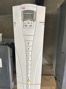 75 HP ABB, ACS550-U1-097A-4, 55 KW VFD, 480 Volts
