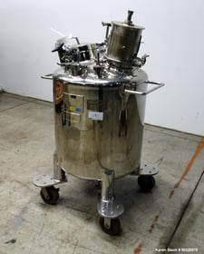 53 gallon Lee Industries #200-LDBT, Pressure Mix Tank, 316L Stainless Steel, 200 L, 26" diameter x 24"