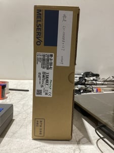 Mitsubishi ac servo amplifier mr-j4-100a-rj new