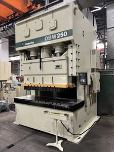275 Ton, Komatsu #OBW250, double crank gap frame press, 11.8" stroke, 20-40 RPM, 2000