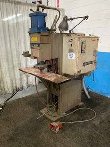150 KVA Taylor-Winfield #ERE-12-100, spot welder, 12" throat, 8" gap, 208/440 V., water cooled