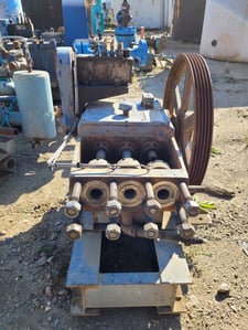 61 GPM, National #J-60, triplex injection pump