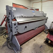 10 gauge x 8' GMC #HBB-0810, hydraulic box & pan brake, 26" manual Back Gauge w/ handwheel, hydraulic adj.
