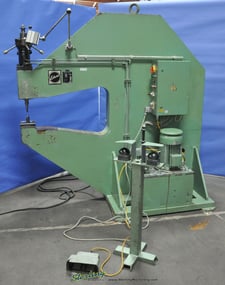 Eckold #HSP900/20, 36" throat, 12"-21" vertical height, dual palm Control, foot pedal, 2001, #A2145
