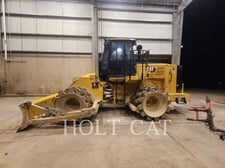 Caterpillar 815, Compactor, 3017 hours, S/N: J5T00220, 2023