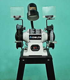 6" Delta #23-645, Bench Top Grinder, w/Tool Rests, Eye Shields & Work Lamp, 1/2" Arbor, 2.5 Amps, 3450 RPM
