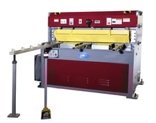 1/4" x 4' GMC #HS-0425E, Hydraulic Shear, 52" L Blade, 12-20 SPM, 18" Throat Depth, 34.5" H Table, 24"