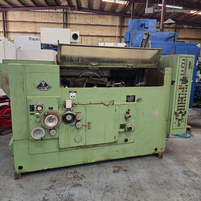 Klingelnberg #AGW-421, Hob sharpening machine, 16.5" diameter, 29.5" stroke, 13.75" wheel max, 1976