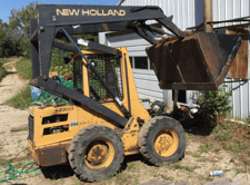 New Holland #Skid-Steer-L553, wheel loader, Kubota engine, w/ bucket