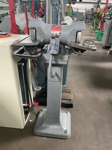 6" Rockwell #438, Carbide Tool Grinder, 3450 RPM, 0.5 HP, diamond wheels