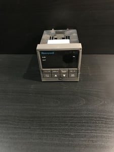 Honeywell #DC230B-T0-00, Mini-Pro Temperature Controller, 90-250 VAC