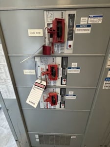 3000 Amp. Eaton, Cutler Hammer, 480/277 Volts Switchboard Main Breaker