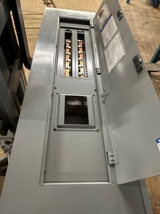 400 Amp. Cutler Hammer, PRL1A, Panelboard, 208Y/120 Volts 3PH 4W Indoor Encl 42 Circuit MCB P473, New