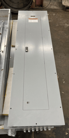 400 Amp. Cutler Hammer, PRL2A, Panelboard, 277/480 Volts 3PH 42 Cir Indoor Encl FD3225 MLO P579