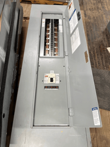 400 Amp. Eaton, PRL1A Pow-R-Line, Panelboard, 208Y/120 Volts 3PH 4W MCB Indoor Encl 42 Cir P087, New