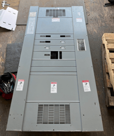 600 Amp. Eaton, PRL4B, Panelboard, 480Y/277 Volts 3PH 4W MLO PRL4 Indoor BX3673 600 Amp P664