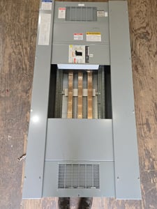 800 Amp. Eaton, PRL4, Panelboard, 208/120 Volts 3PH 4W MCB 800 Amp Panel MDL3800 BX3673