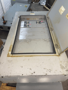 1200 Amp. General Electric, APN2312FH2A APN Plug In, Panelboard, 240 Volts 3PH 3W Indoor Encl 1200 Amp P494