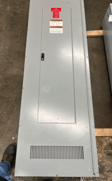 600 Amp. General Electric, APN3 Bolt On, Panelboard, 480/277 Volts 3PH 4W 30 Cir Indoor Encl TPHE277Y20PP P651