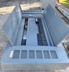 1200 Amp. Square D I-Line, Panelboard, 208/120 Volts 3PH 4W 66 Cir Indoor Encl MLO Main Lug P435