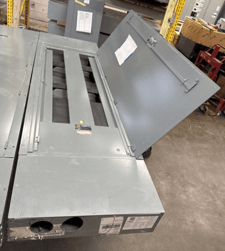 600 Amp. Square D I-Line, Panelboard, 480/277 Volts 3PH 4W 66 Circuit Indoor Encl MLO P562